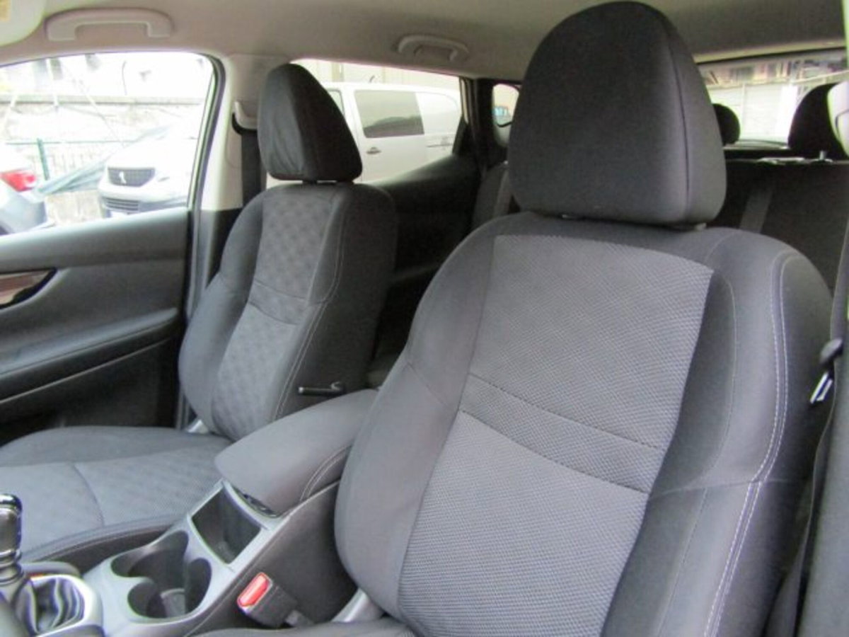 Nissan Qashqai 1.5 dCi Tekna (10)