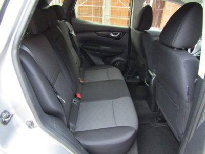Nissan Qashqai 1.5 dCi Tekna (13)