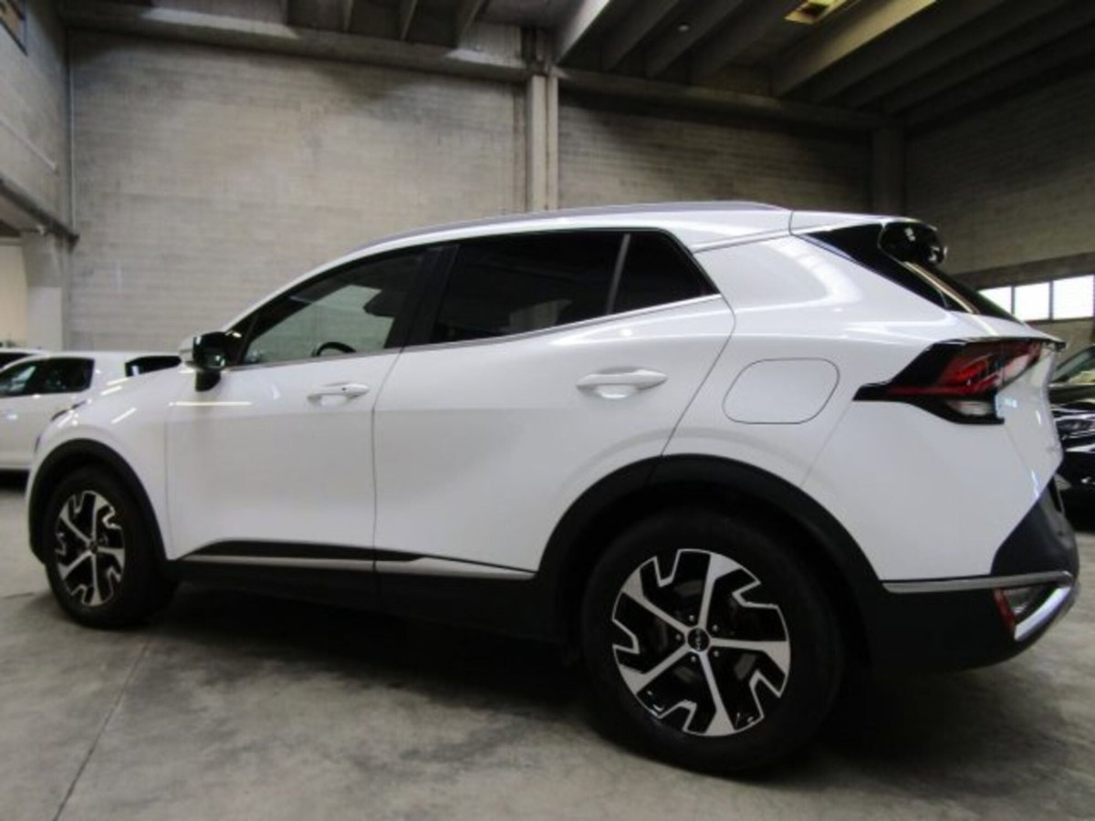 Kia Sportage 1.6 TGDi MHEV Style (7)