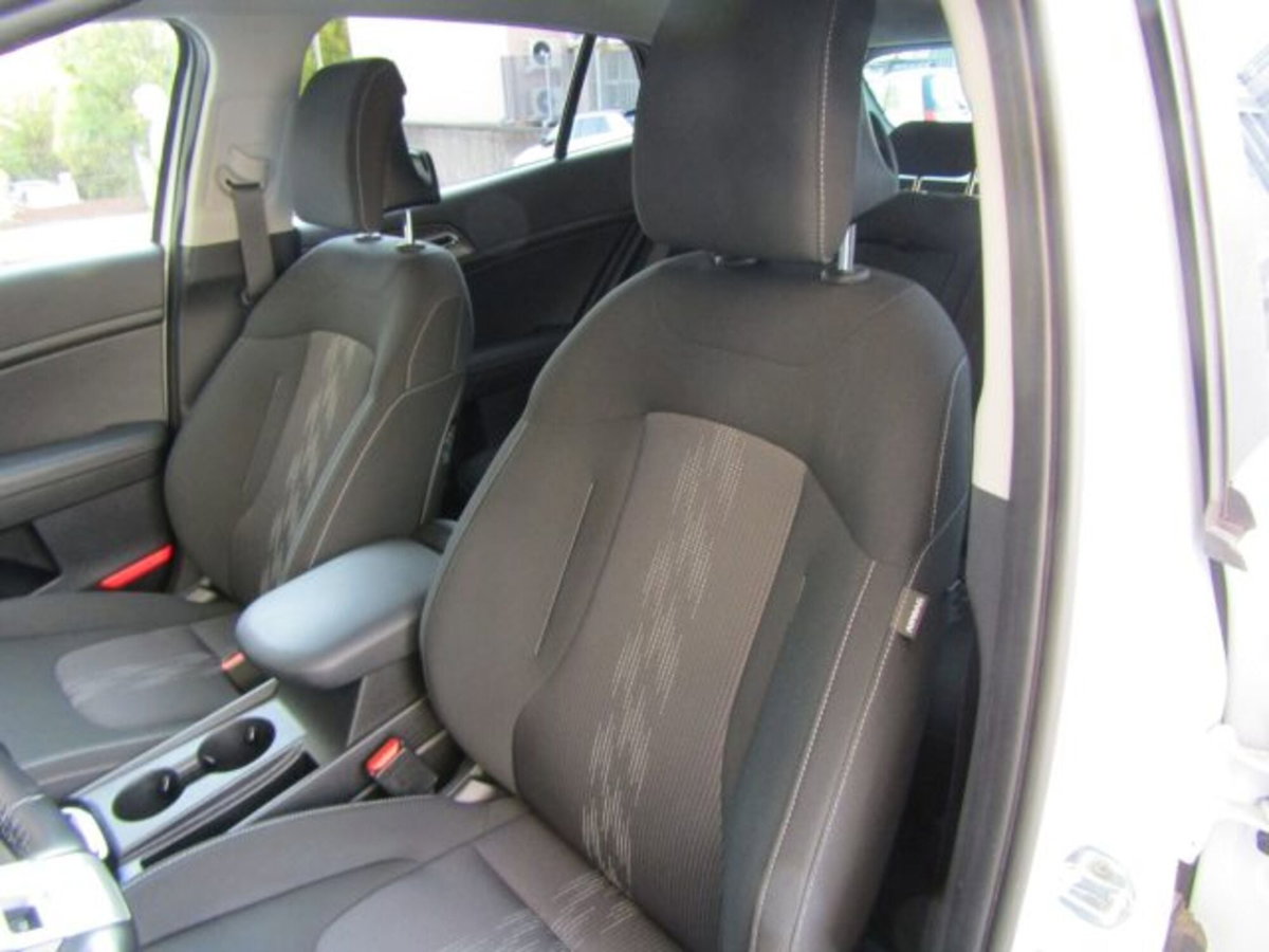 Kia Sportage 1.6 TGDi MHEV Style (10)