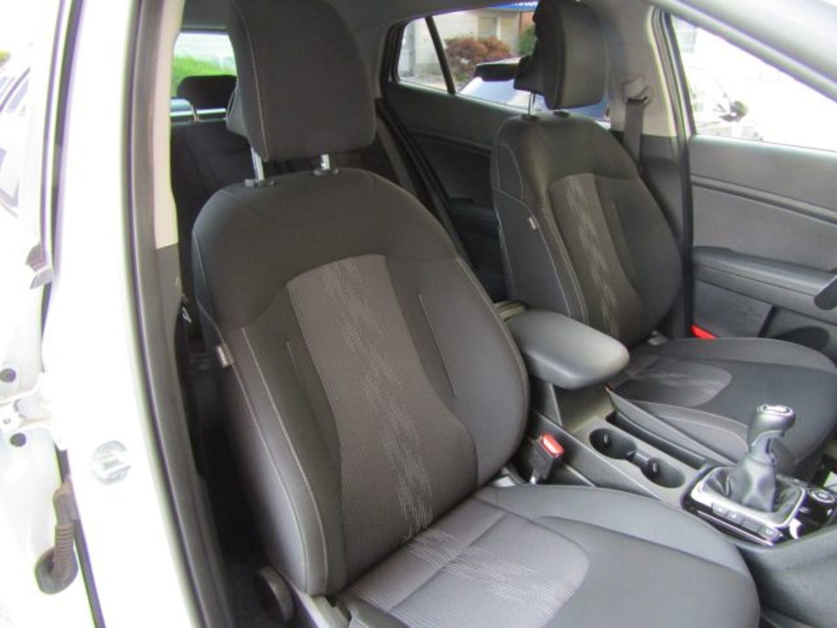 Kia Sportage 1.6 TGDi MHEV Style (18)