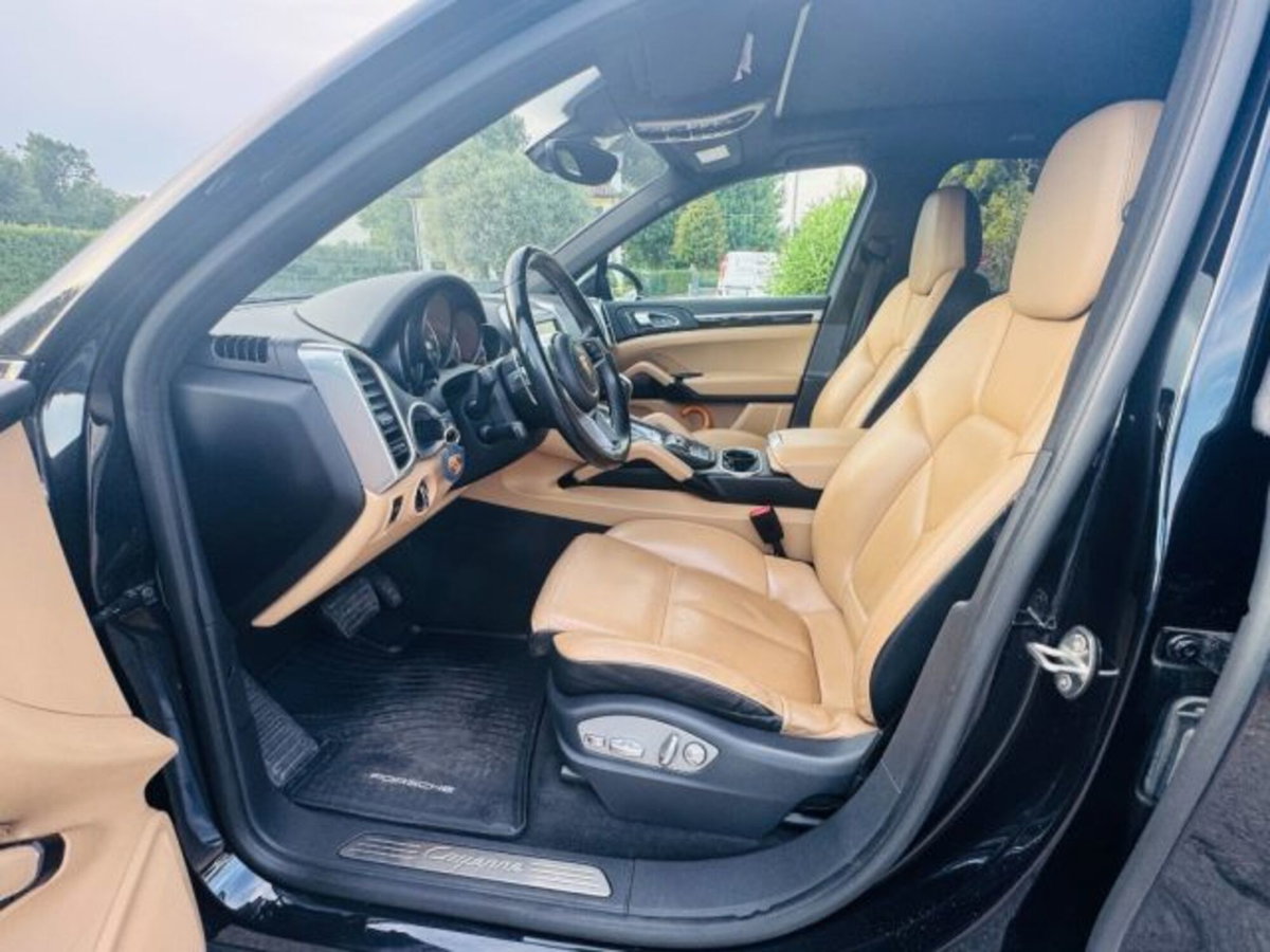 Porsche Cayenne 3.0 Diesel (12)