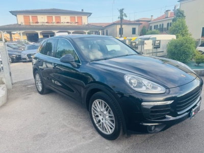 Porsche Cayenne 3.0 Diesel (2)