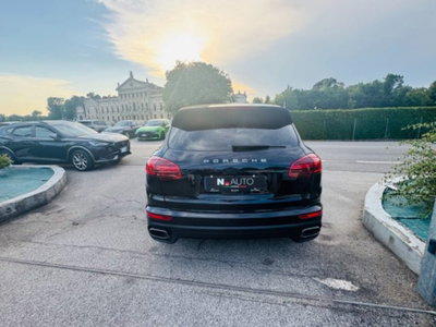 Porsche Cayenne 3.0 Diesel (8)