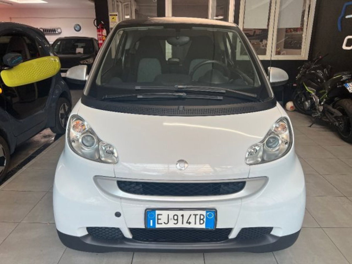smart Fortwo 1000 52 kW MHD coupé passion (3)