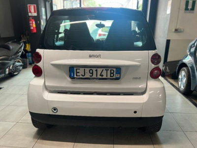 smart Fortwo 1000 52 kW MHD coupé passion (4)