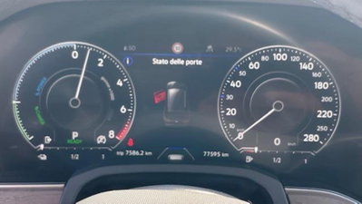 Volkswagen Touareg 3.0 V6 TSI Atmosphere (14)