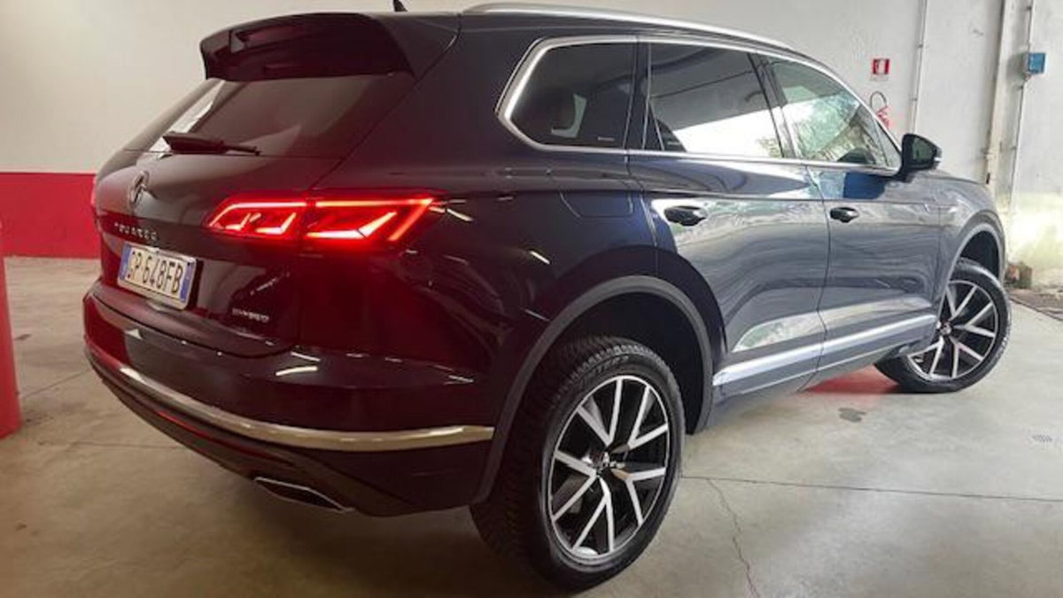 Volkswagen Touareg 3.0 V6 TSI Atmosphere (4)
