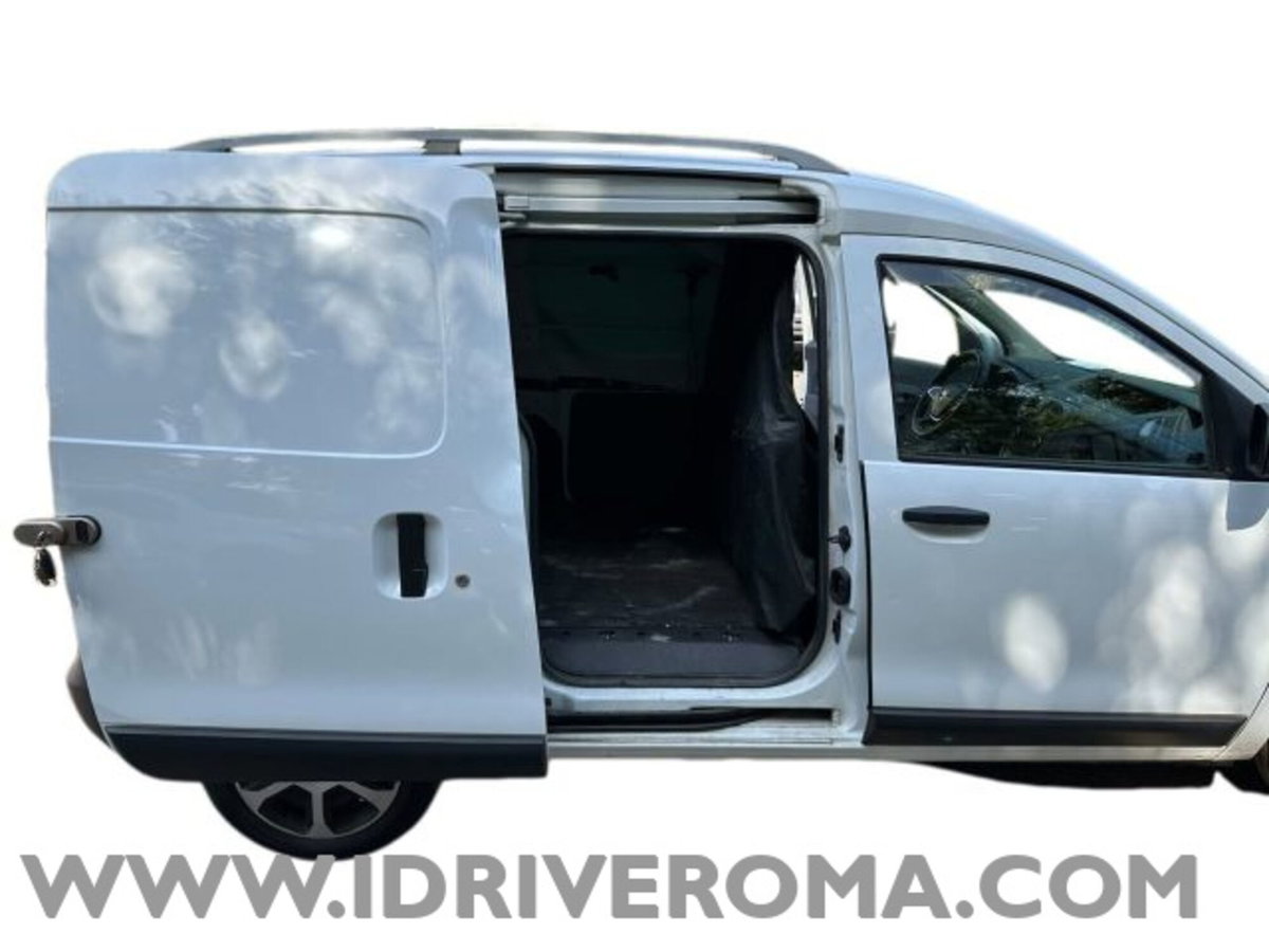 Dacia Dokker Stepway 1.6 8V 110CV GPL (9)