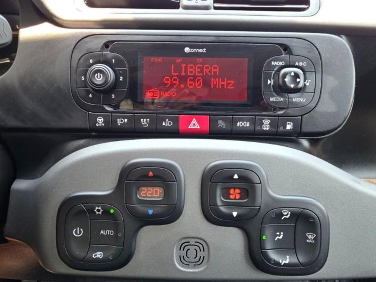 Fiat Panda 0.9 TwinAir Turbo Natural Power Lounge (13)