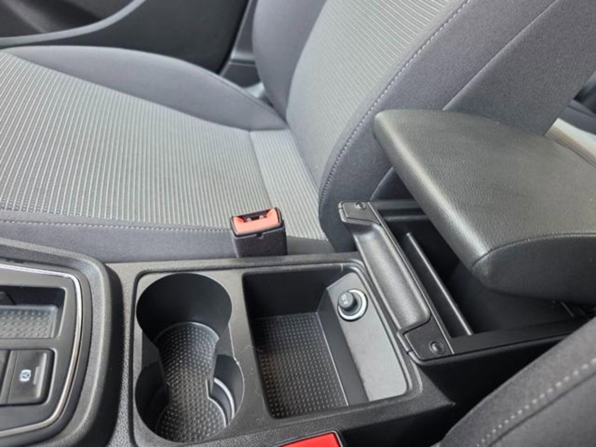 SEAT Leon 1.5 TGI 5p. Style (11)