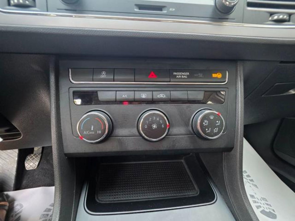 SEAT Leon 1.5 TGI 5p. Style (13)