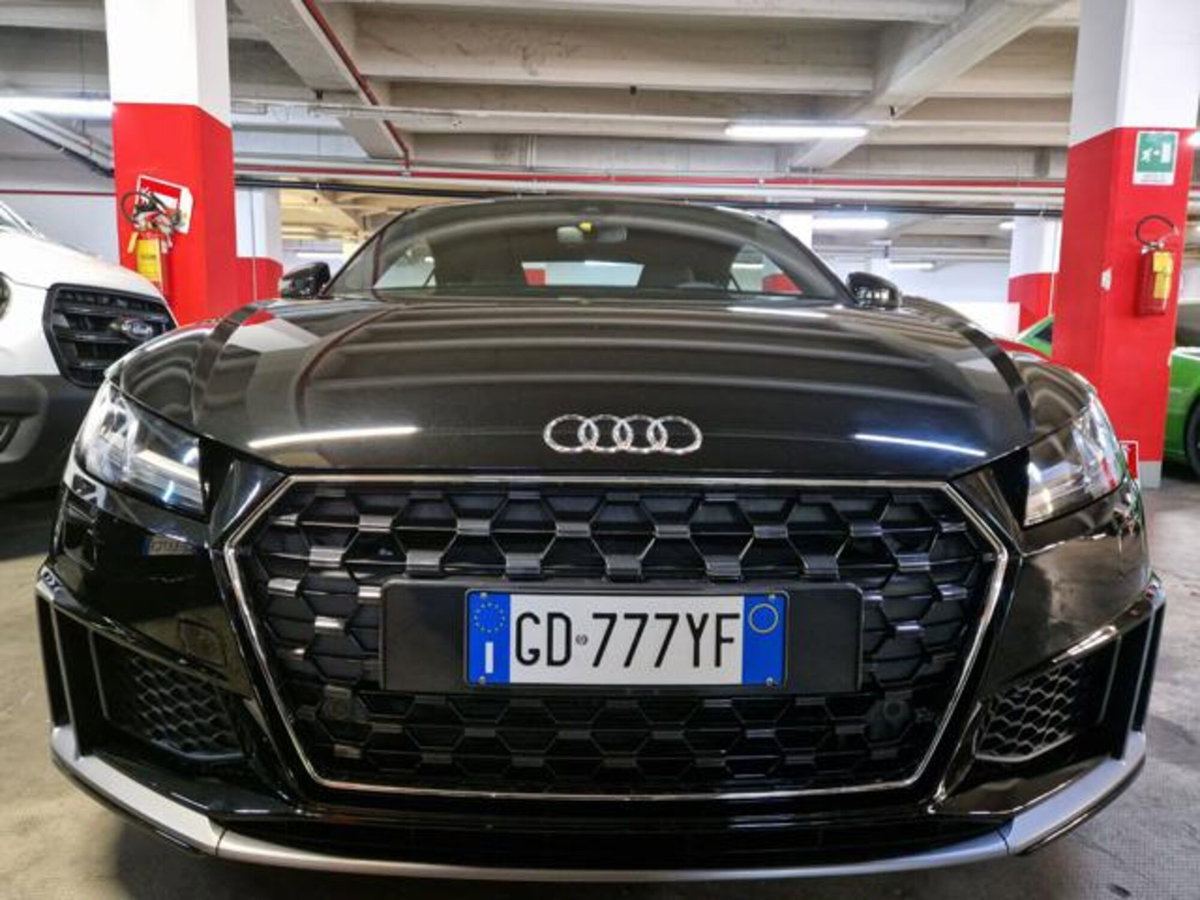 Audi TT Coupé 45 TFSI (2)