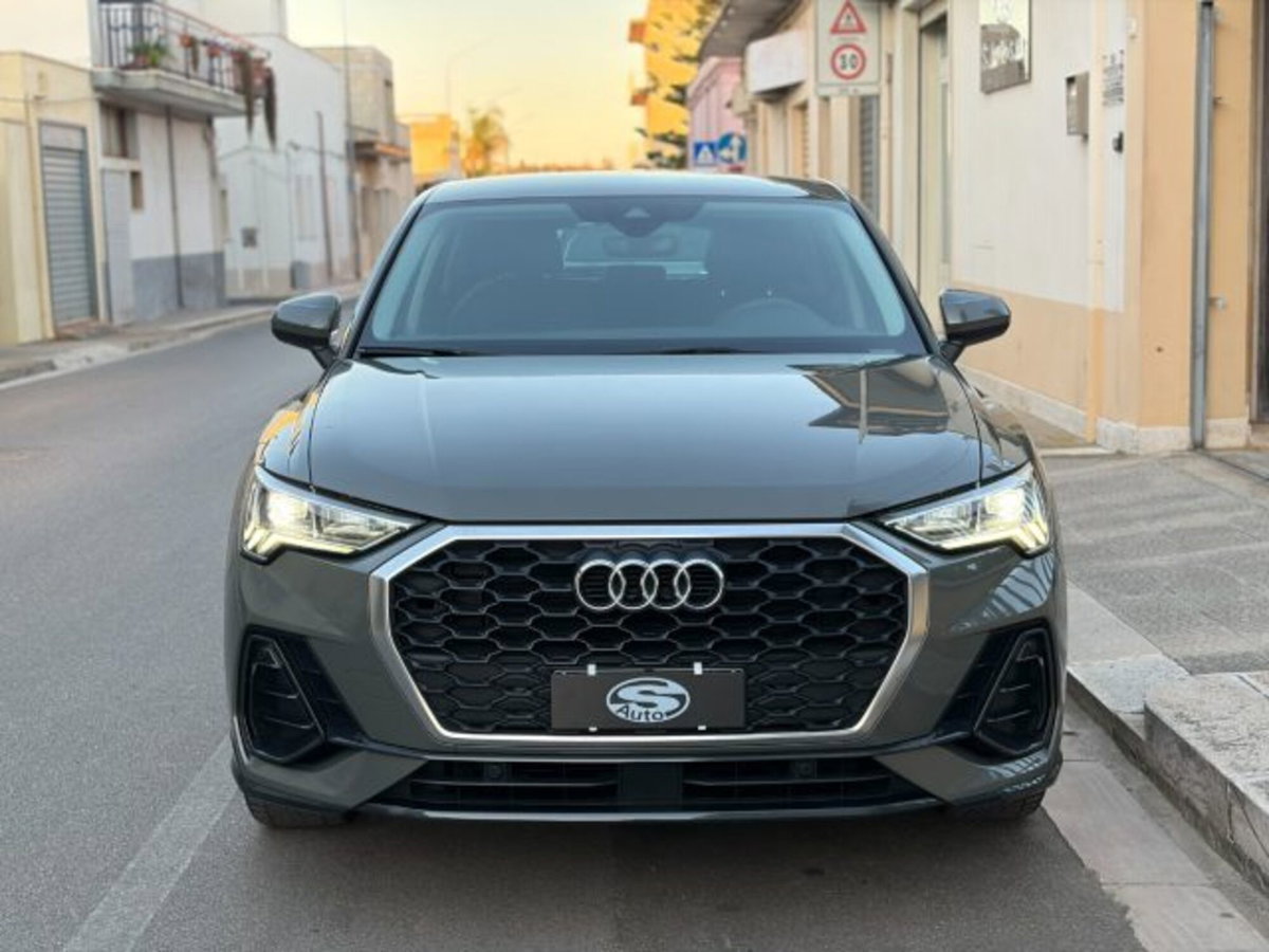 Audi Q3 Sportback Sportback 35 2.0 tdi s-tronic (9)