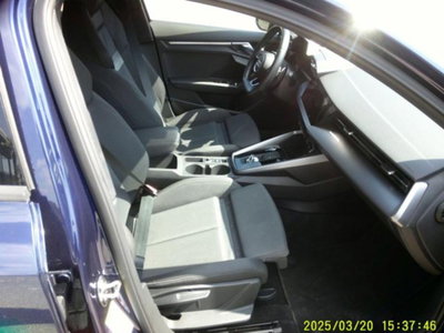 Audi A3 Sportback 35 TDI S line edition (14)