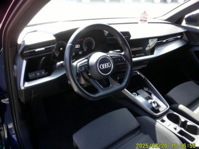 Audi A3 Sportback 35 TDI S line edition (8)