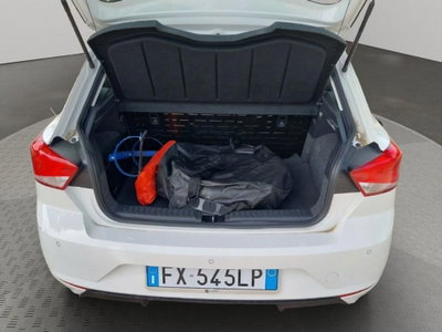 SEAT Ibiza 1.0 TGI 5 porte Reference (12)