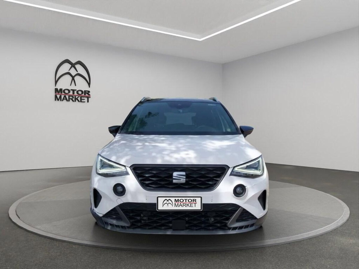 SEAT Arona 1.0 TGI FR (2)