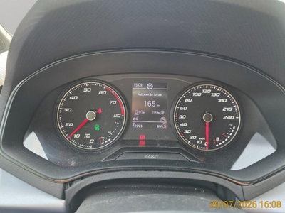 SEAT Arona 1.0 TGI FR (9)