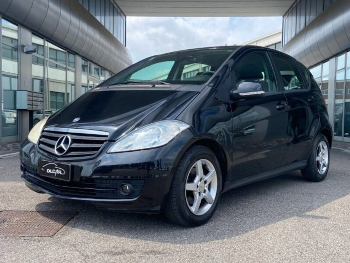 Mercedes-Benz Classe A 150 Classic (3)