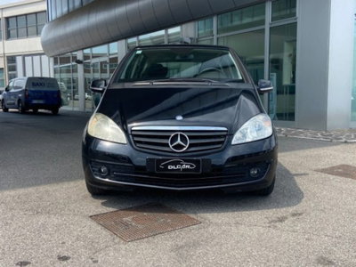 Mercedes-Benz Classe A 150 Classic (4)