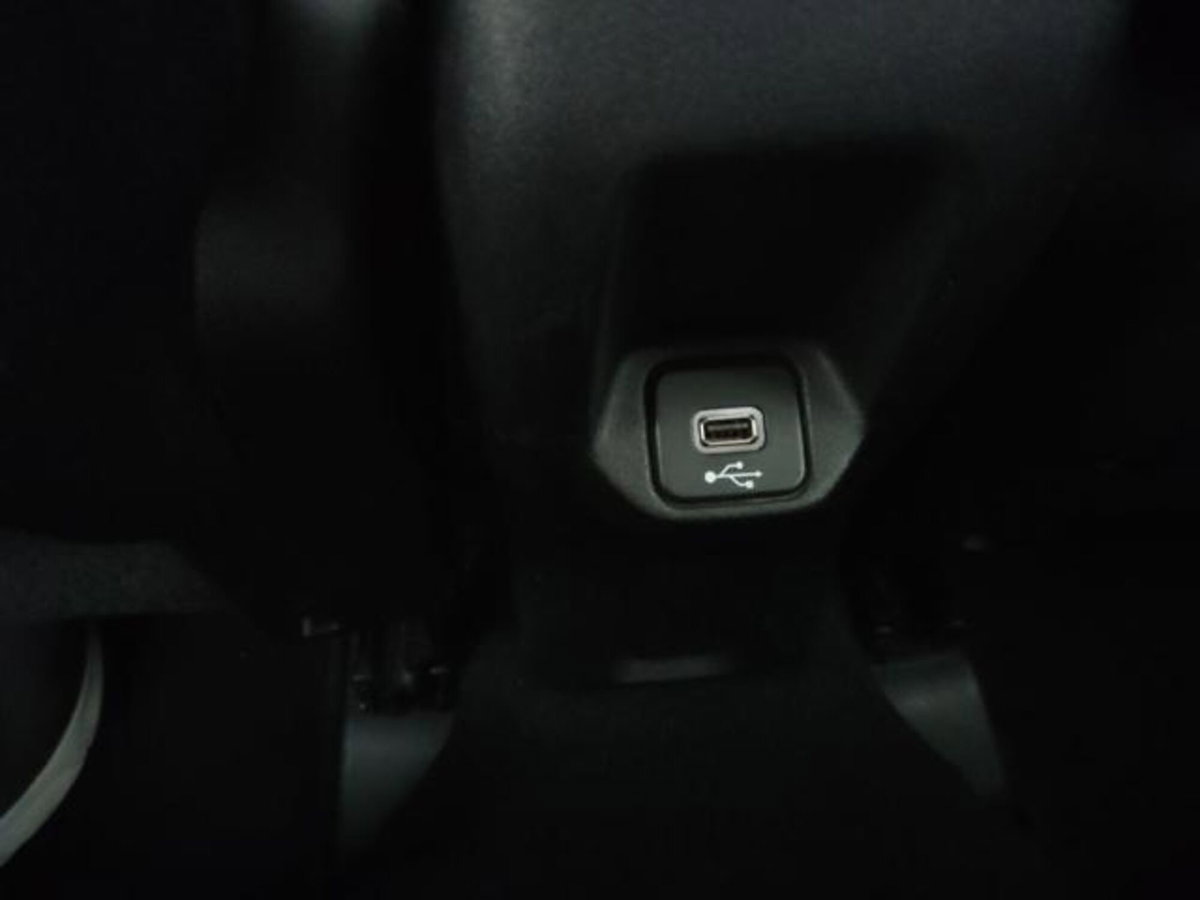 Jeep Renegade 1.0 T3 Limited (17)