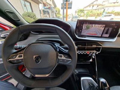 Peugeot 2008 PureTech 100 S&S Allure (5)