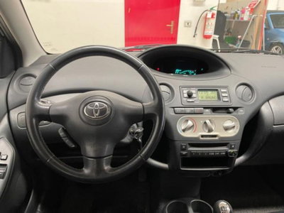 Toyota Yaris 16V cat 5 porte Sol Blue (16)