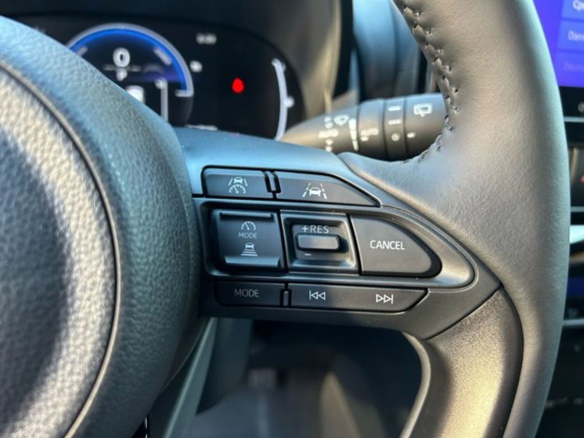 Toyota Yaris Cross 1.5h GR Sport Black Sky fwd 116cv e-cvt (10)
