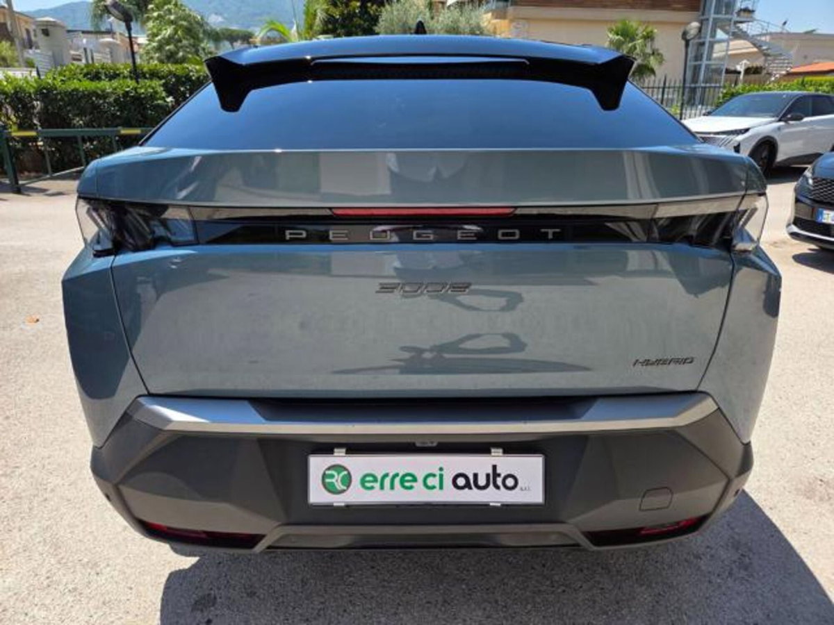 Peugeot 3008 1.2 hybrid GT Exclusive 145cv e-dcs6 (2)