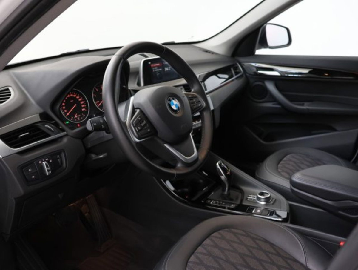 BMW X1 xDrive 20d xLine (9)