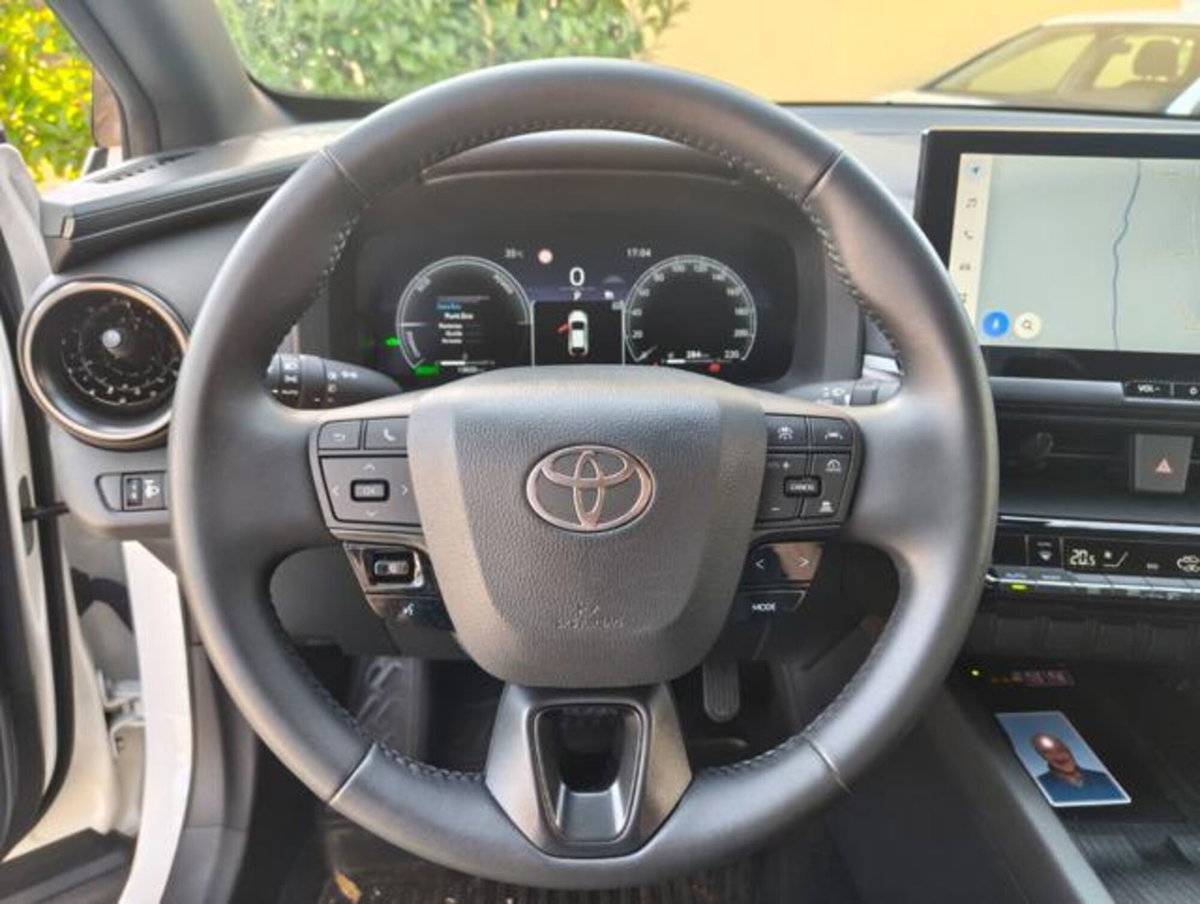 Toyota Toyota C-HR 1.8 hv Lounge fwd e-cvt (7)