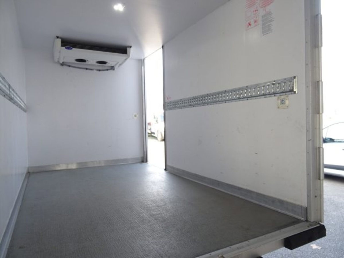 Iveco Daily Telaio 35C16H BTor 3.0 HPT PM-RG Cabinato (13)