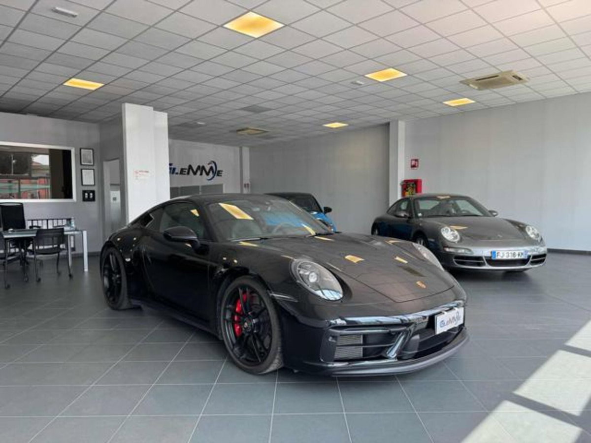 Porsche 911 Coupé Coupe 3.0 Carrera 4 GTS