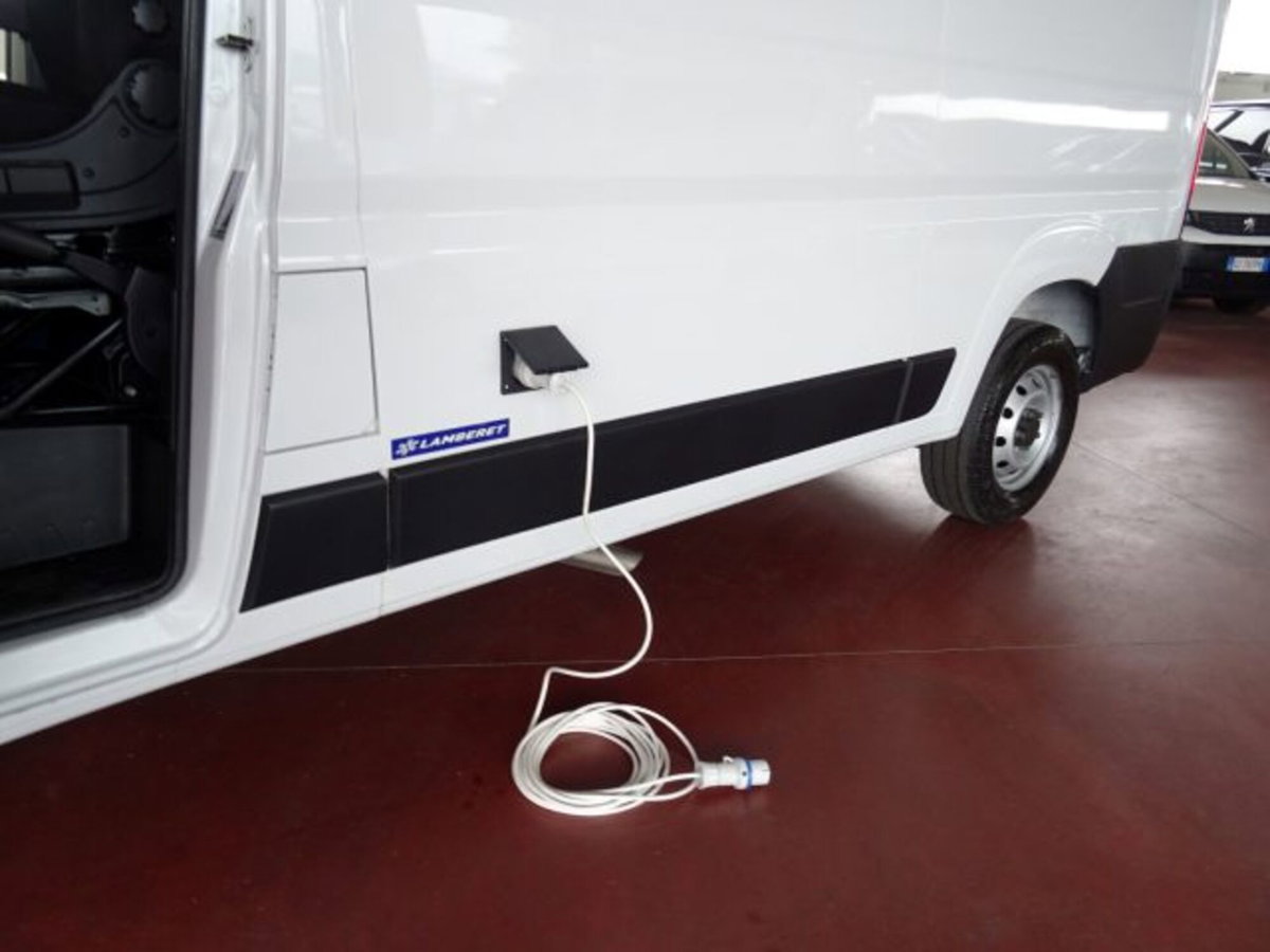 Fiat Ducato Furgone 35 2.2 Mjt 140CV AT9 PM-TM Maxi (7)