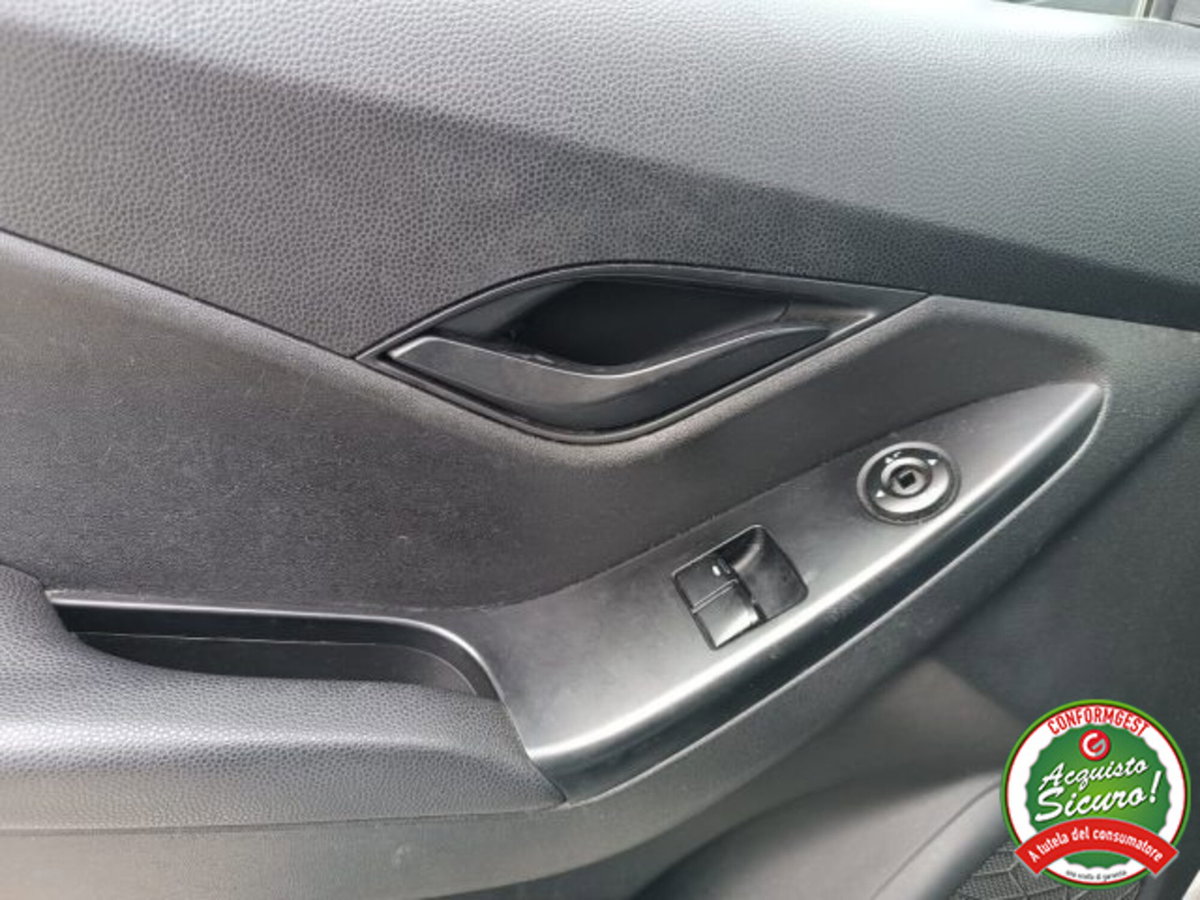 Hyundai ix20 1.4 CRDI 77 CV Comfort (9)
