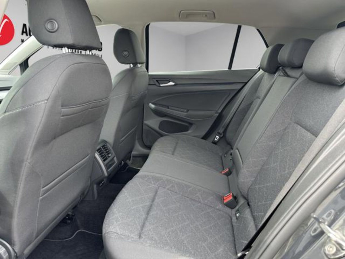 Volkswagen Golf Variant 2.0 TDI SCR DSG Life (12)