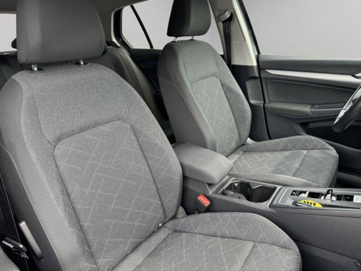 Volkswagen Golf Variant 2.0 TDI SCR DSG Life (15)