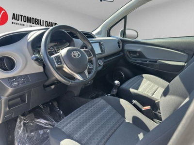 Toyota Yaris 1.0 5 porte Active (7)