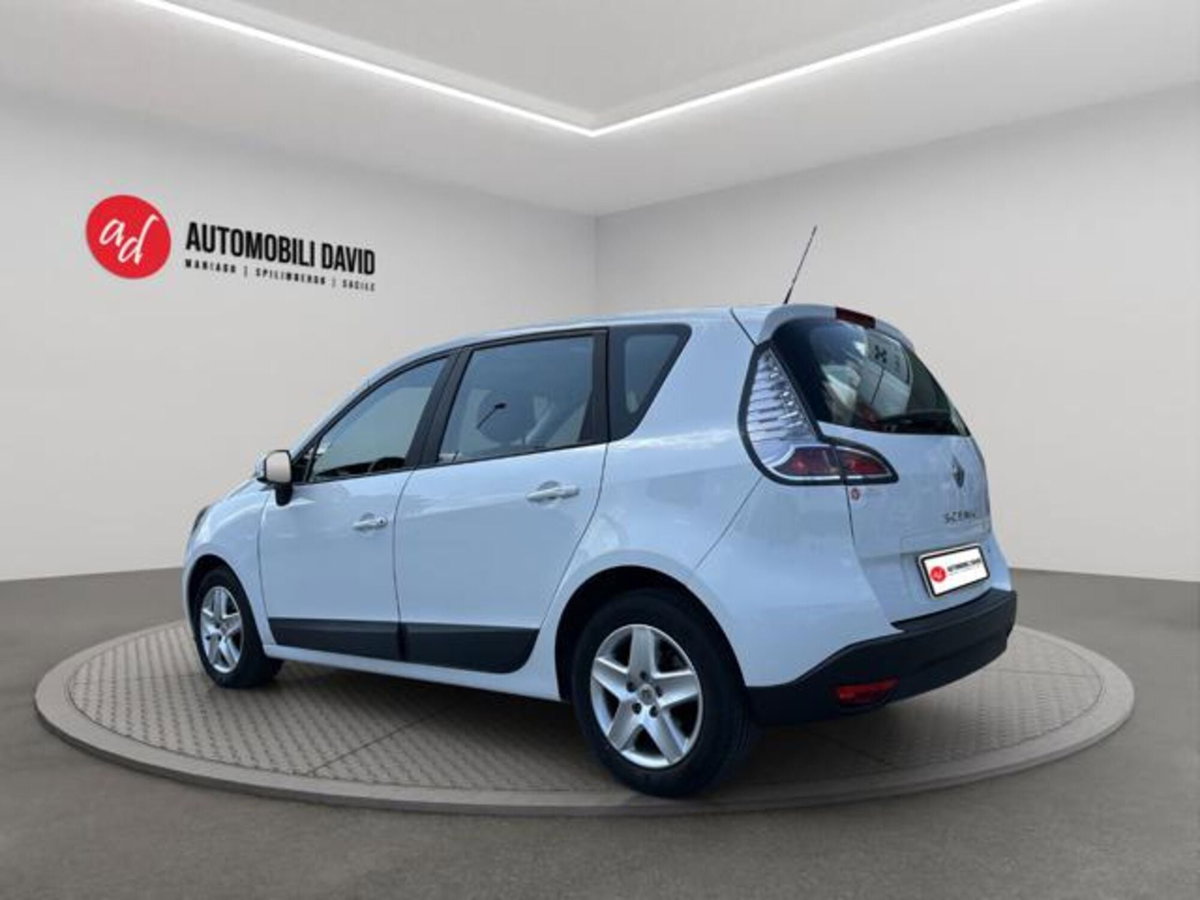Renault Scenic E-Tech Electric 1.5 dCi 110CV Live (3)