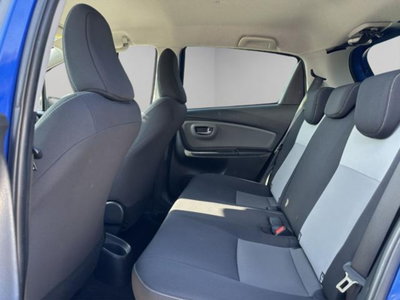 Toyota Yaris 1.5 Hybrid 5 porte Lounge Blue (14)