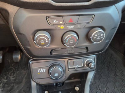 Jeep Renegade 2.0 Mjt 140CV 4WD Active Drive Low Limited (13)