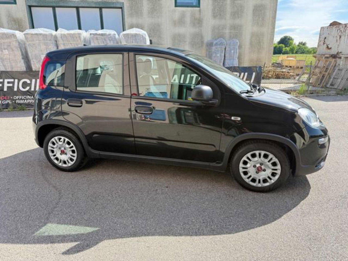 Fiat Panda 1.0 firefly hybrid s&s 70cv 5p.ti