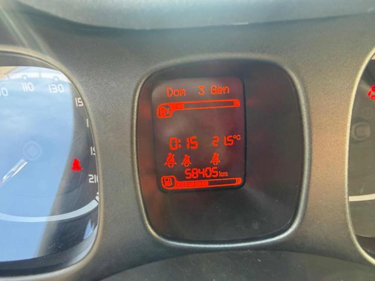 Fiat Panda 1.0 firefly hybrid s&s 70cv 5p.ti (13)