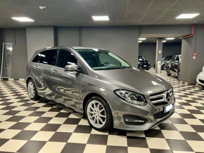 Mercedes-Benz Classe B 200 d Automatic 4Matic Sport (4)
