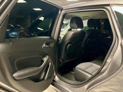 Mercedes-Benz Classe B 200 d Automatic 4Matic Sport (7)