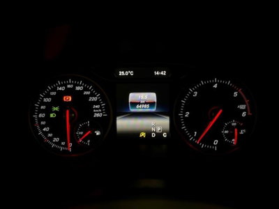 Mercedes-Benz Classe B 200 d Automatic 4Matic Sport (8)