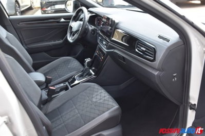 Volkswagen T-Roc 1.5 tsi R-Line dsg (14)