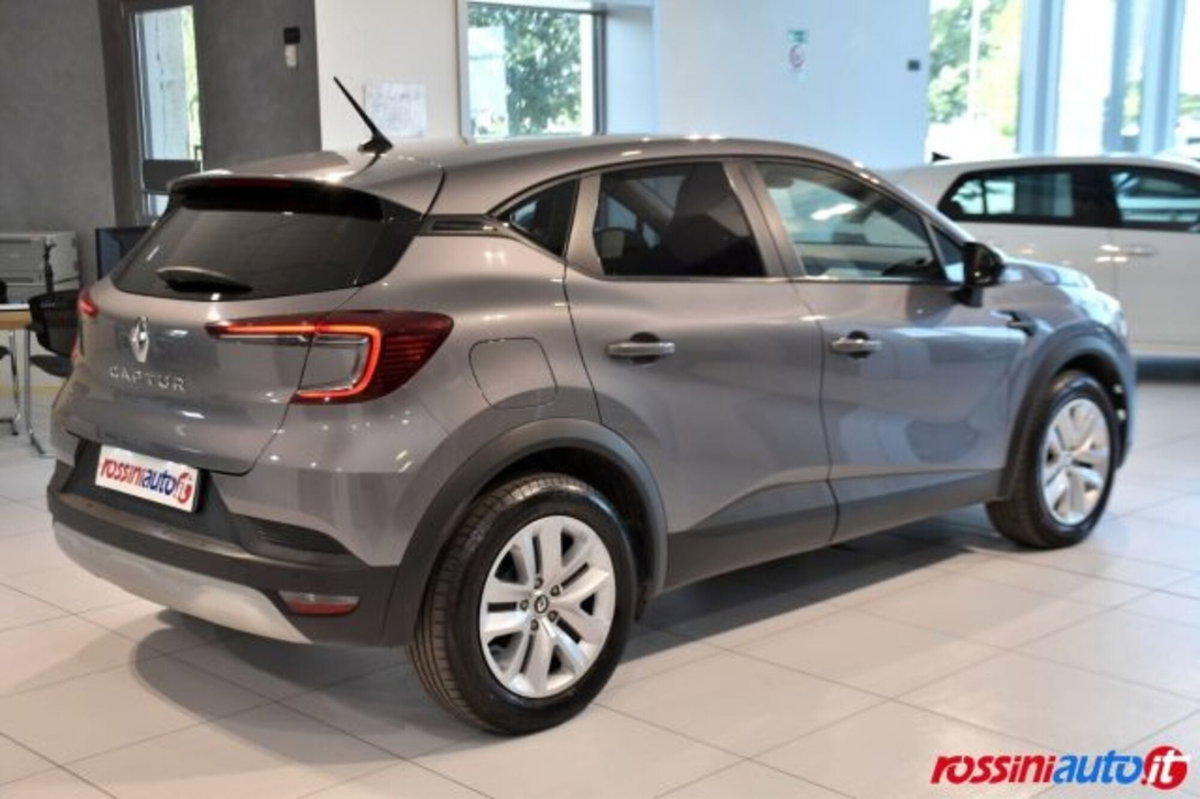 Renault Captur TCe 100 CV GPL FAP Life (5)