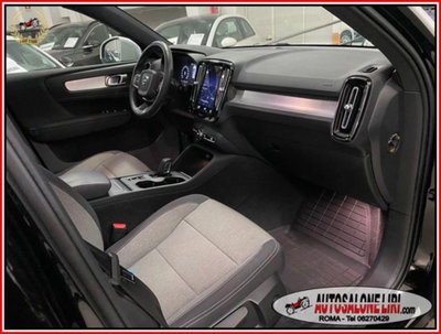 Volvo XC40 T3 Geartronic Momentum Pro (7)